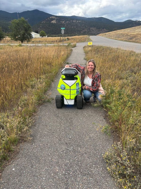Dax robot spotted in the field, #ifounddax photo 51